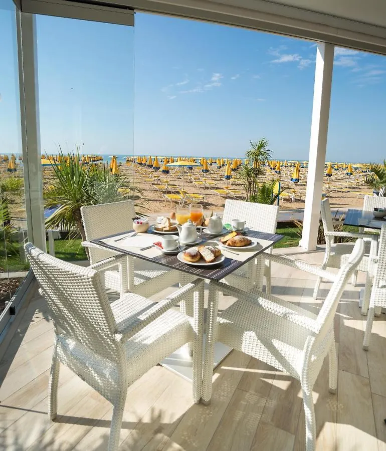 ***  Hotel Nizza Frontemare Superior 3 Stelle Lido di Jesolo Italy