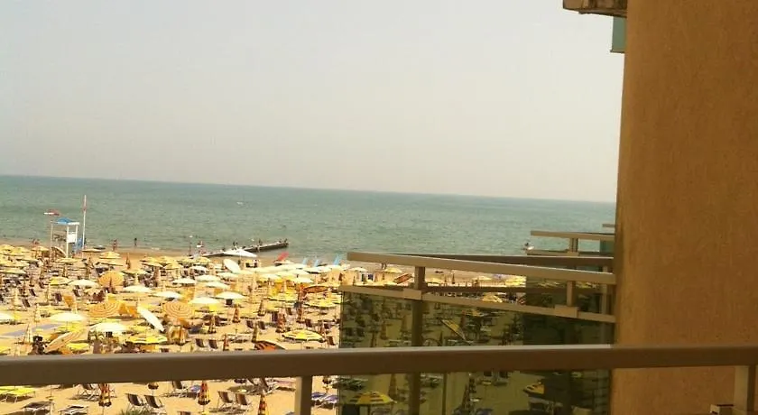 Hotel Nizza Frontemare Superior 3 Stelle Τζεσόλο Λίντο Ιταλία