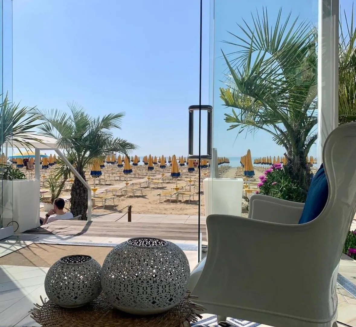 Hotel Nizza Frontemare Superior 3 Stelle Τζεσόλο Λίντο