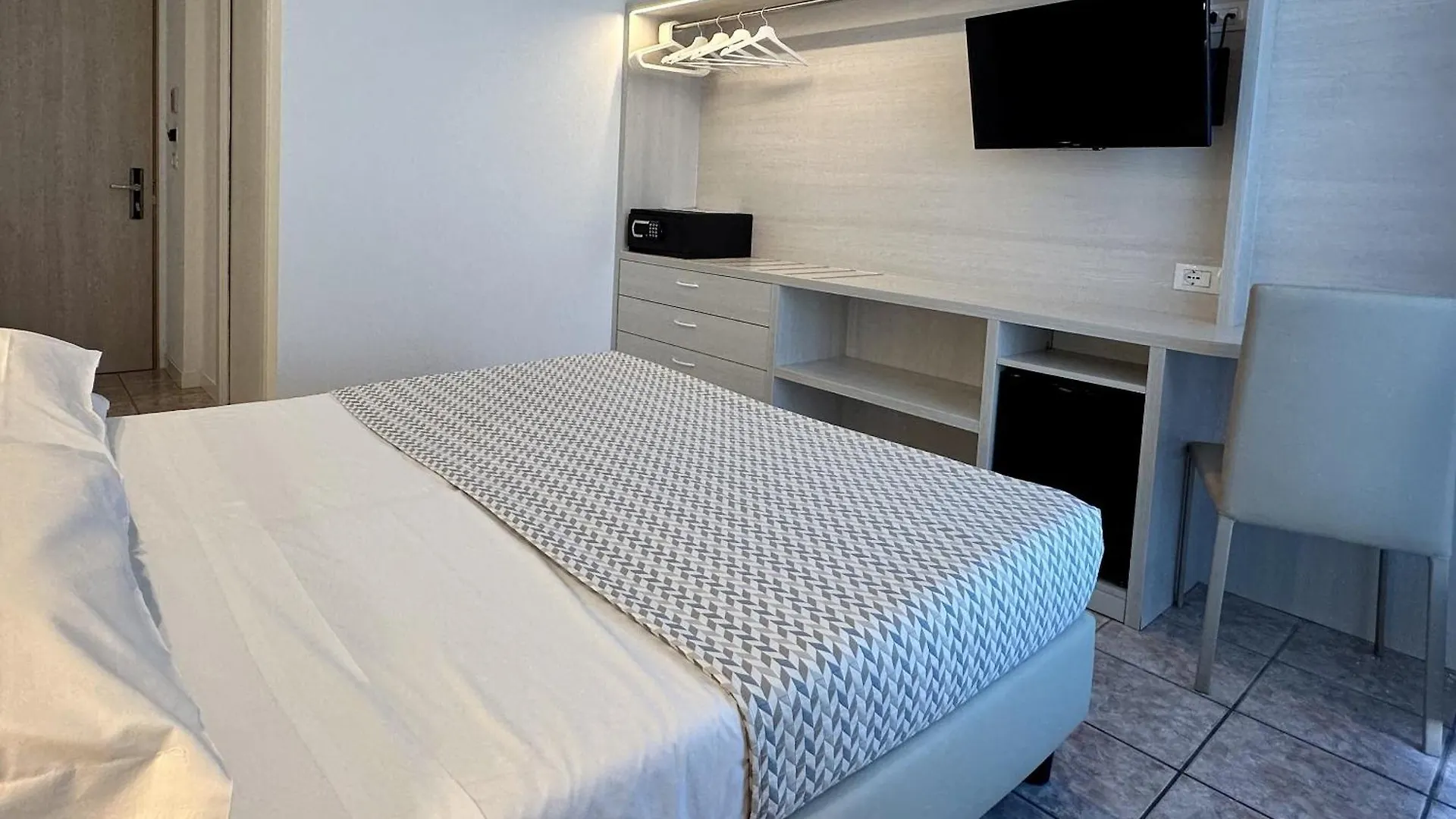 Hotel Nizza Frontemare Superior 3 Stelle Lido di Jesolo 3*,