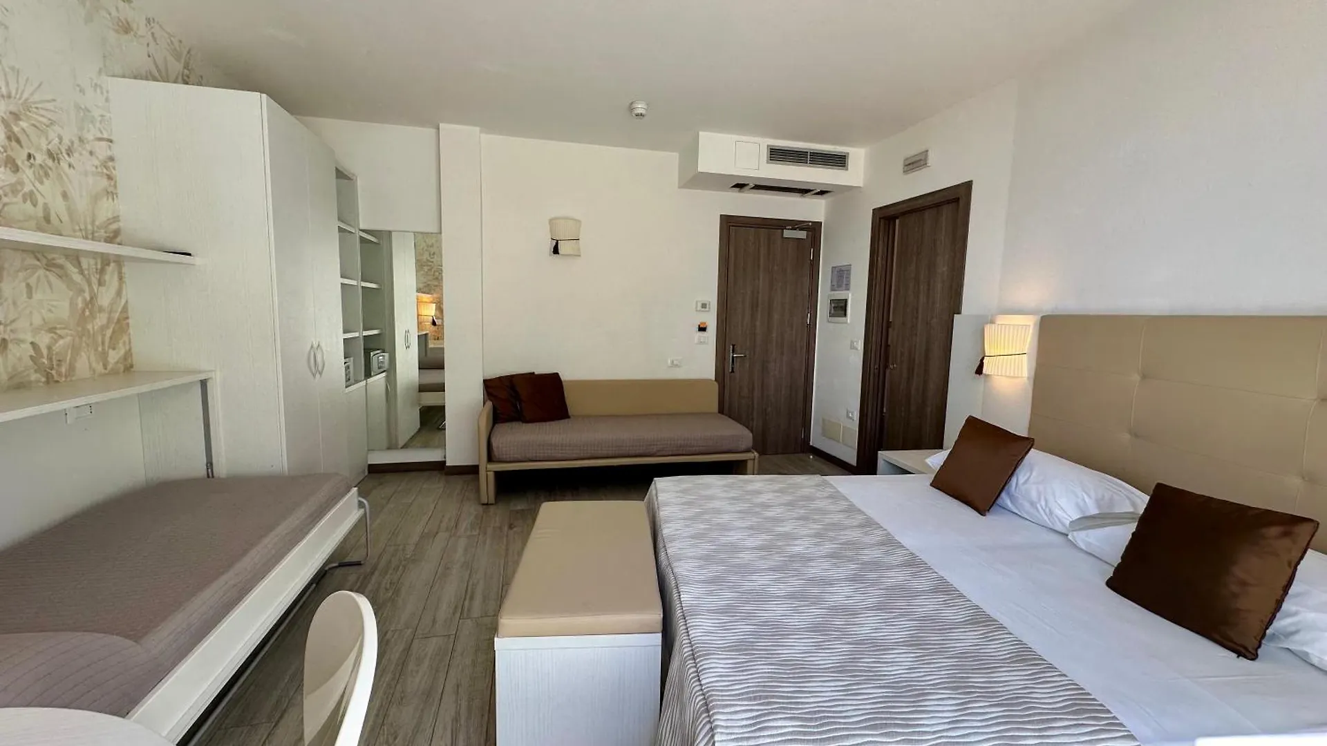 Hotel Nizza Frontemare Superior 3 Stelle Lido di Jesolo