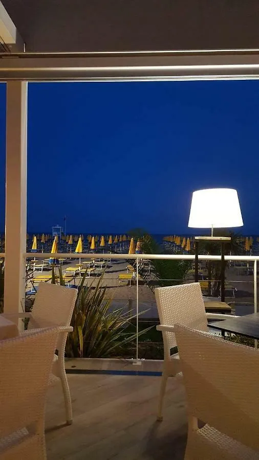 Hotel Nizza Frontemare Superior 3 Stelle Lido di Jesolo